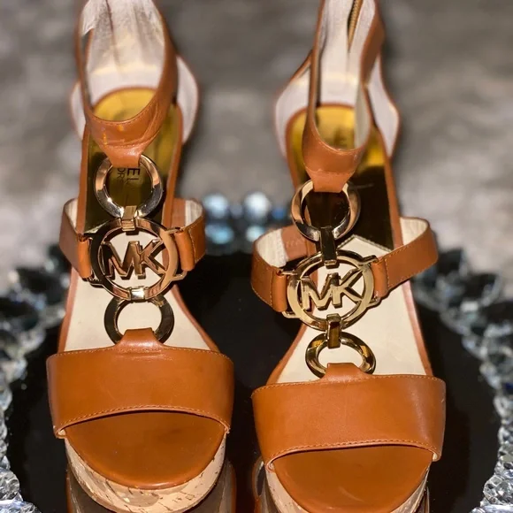Michael Kors Tan Wedge Sandals with Cork Platform - Picture 2 of 4